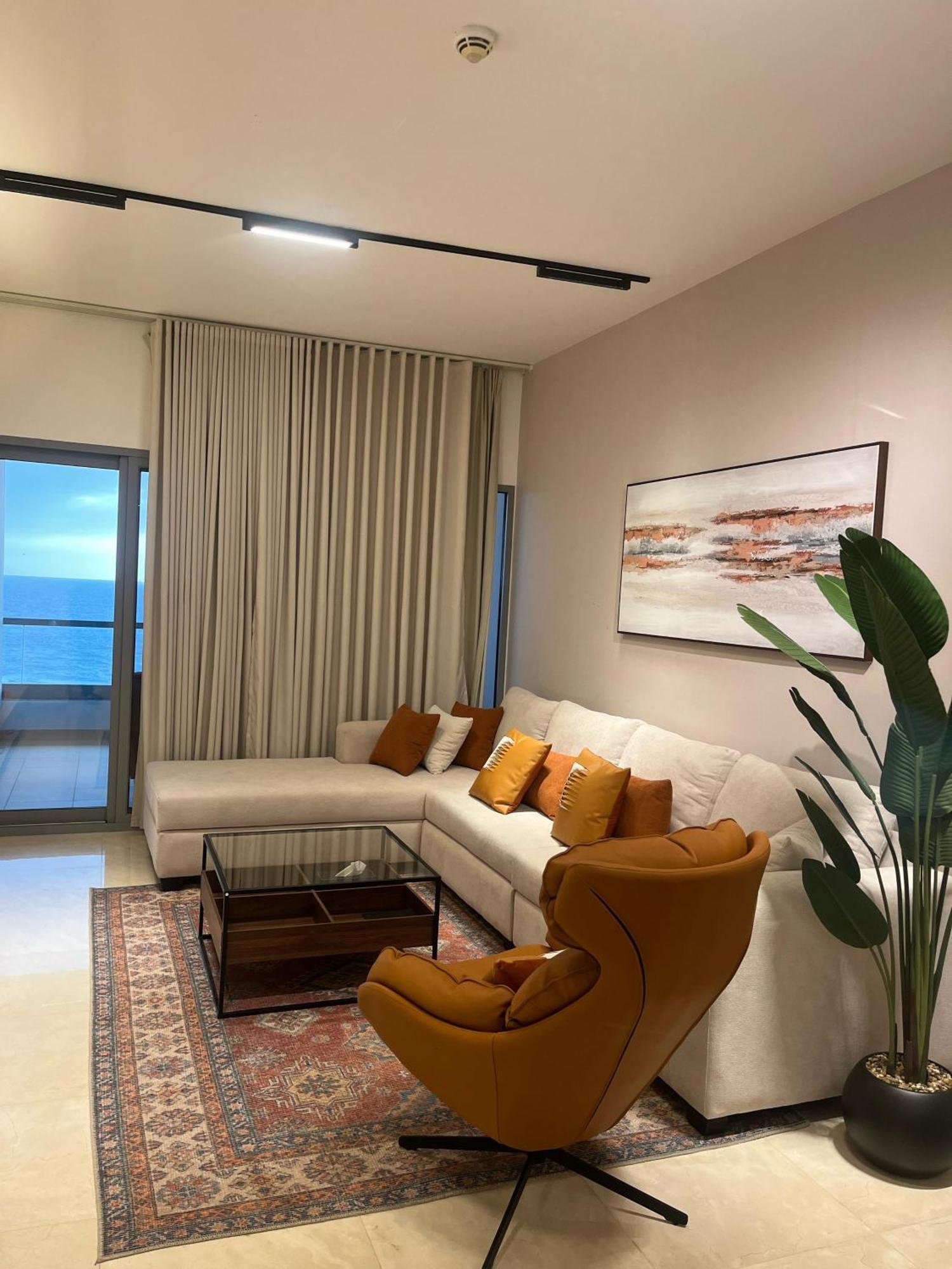 Apartment برج الجوهرة داماك