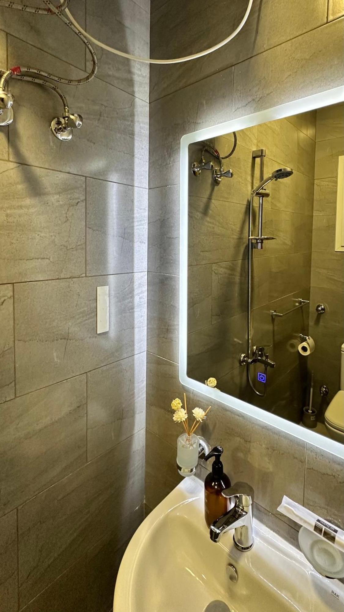 عصري ومريح بطابع ريفي Apartment Jeddah